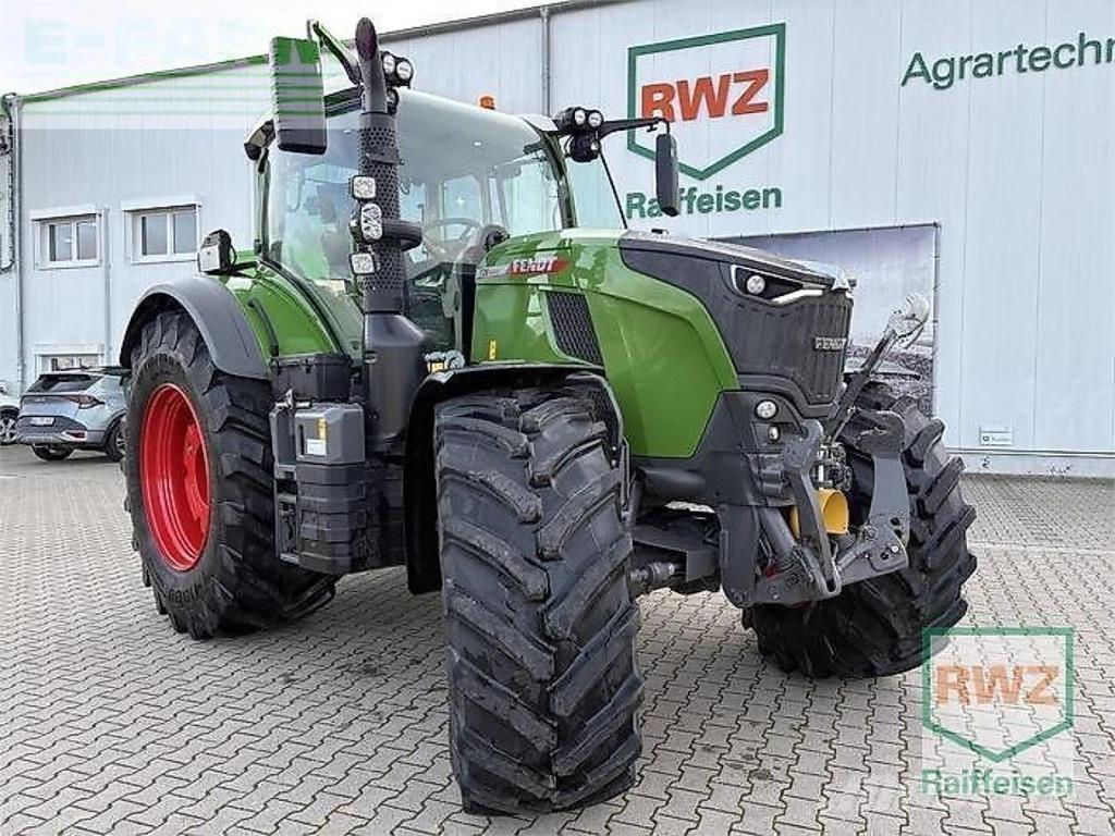 Fendt 728 vario الجرارات