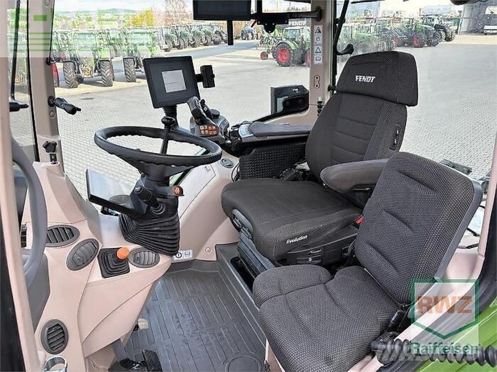 Fendt 728 vario الجرارات