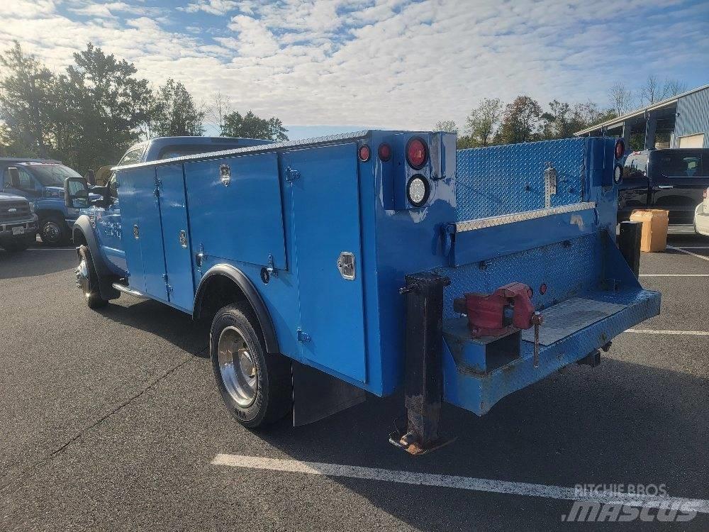 Ford F 550 XL مركبات الأغراض العامة
