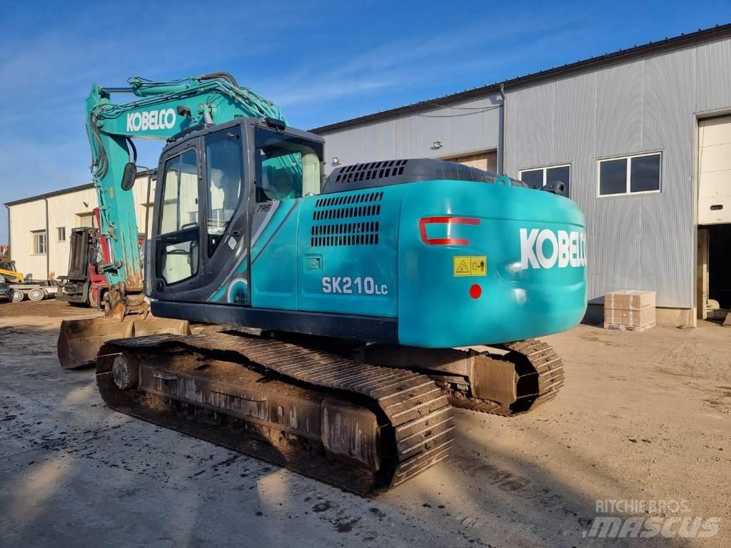 Kobelco SK 210 LC-10 حفارات زحافة