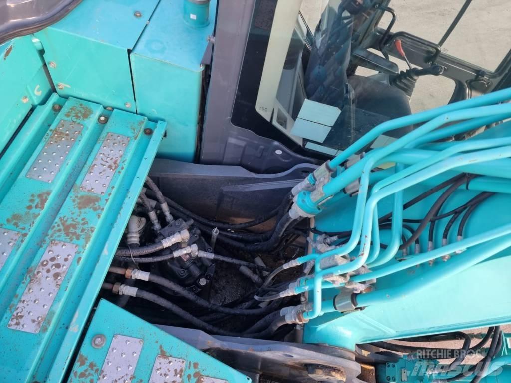 Kobelco SK 210 LC-10 حفارات زحافة