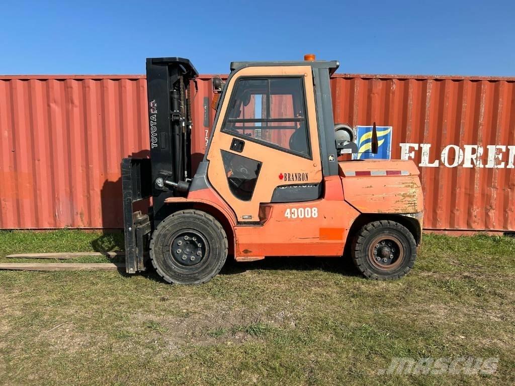 Toyota 7 FGU 45 شاحنات ذات رافعات شوكية - أخرى