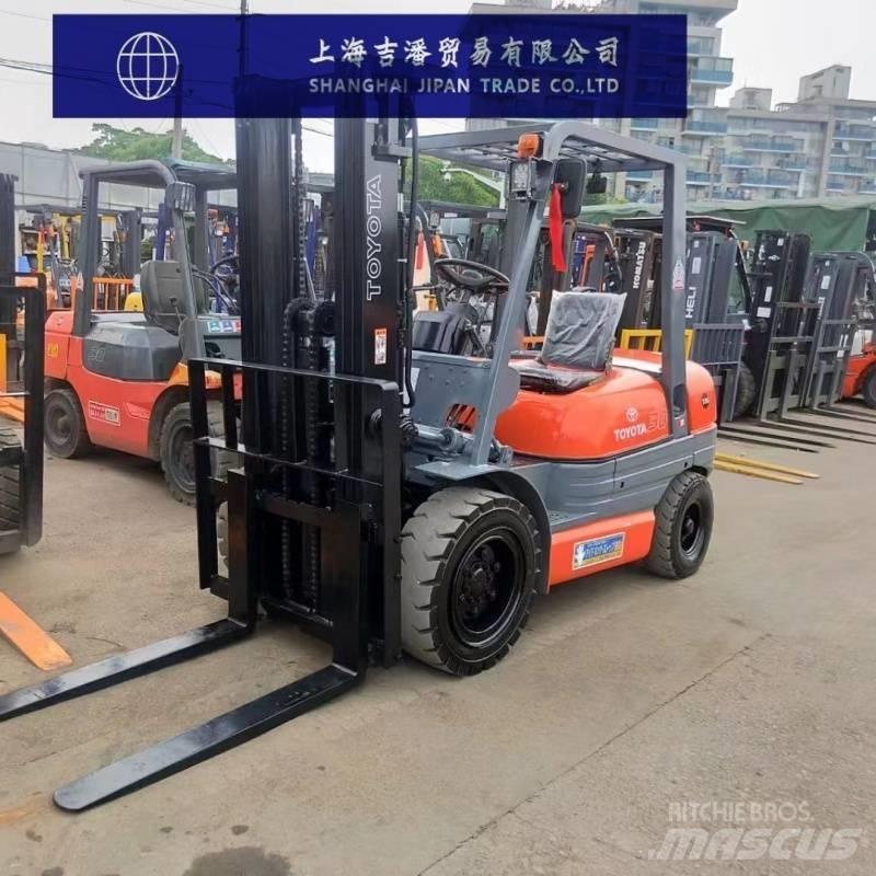 Toyota 6 F شاحنات الديزل