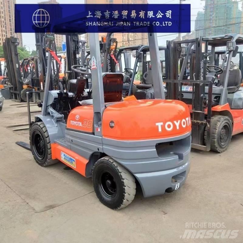 Toyota 6 F شاحنات الديزل