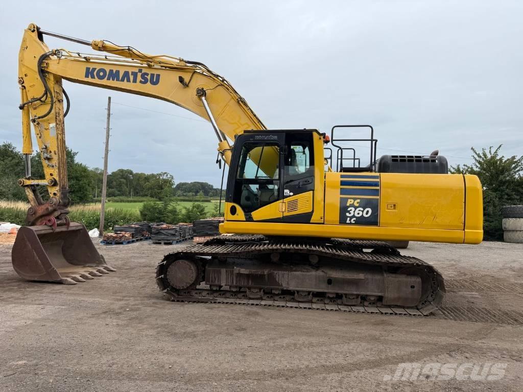 Komatsu PC 360 LC-10 حفارات زحافة