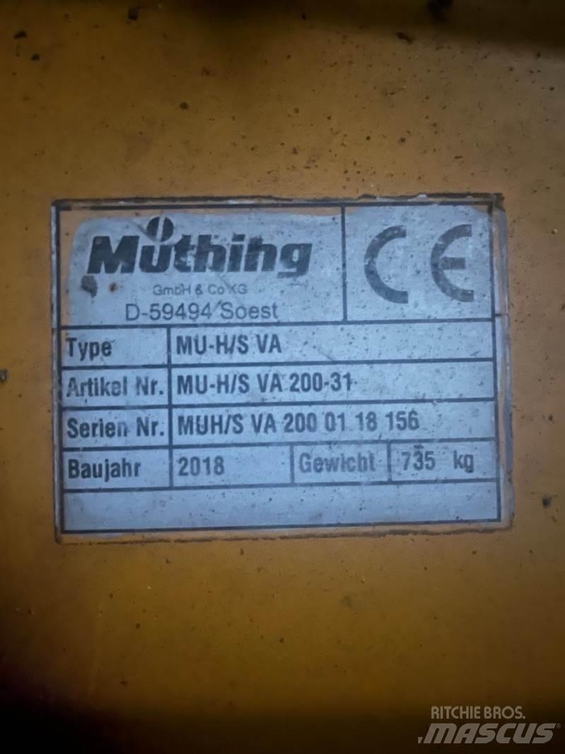 Müthing MU- H/S V A معدات أخرى لحصاد العلف