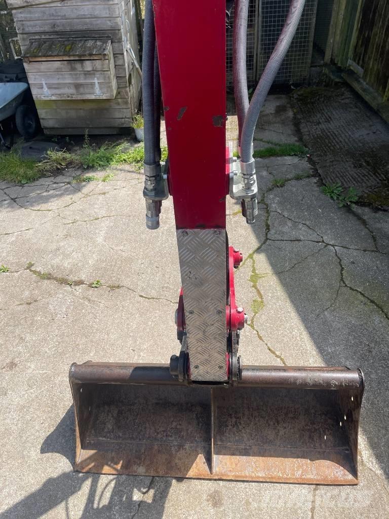 Yanmar SV26 حفارات صغيرة أقل من 7 طن (حفارات صغيرة)