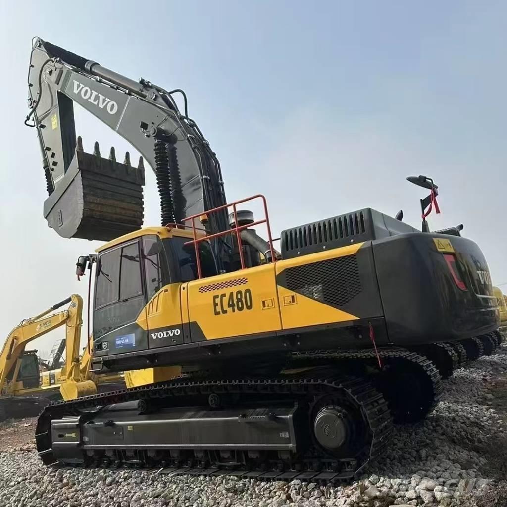 Volvo 480D حفارات زحافة