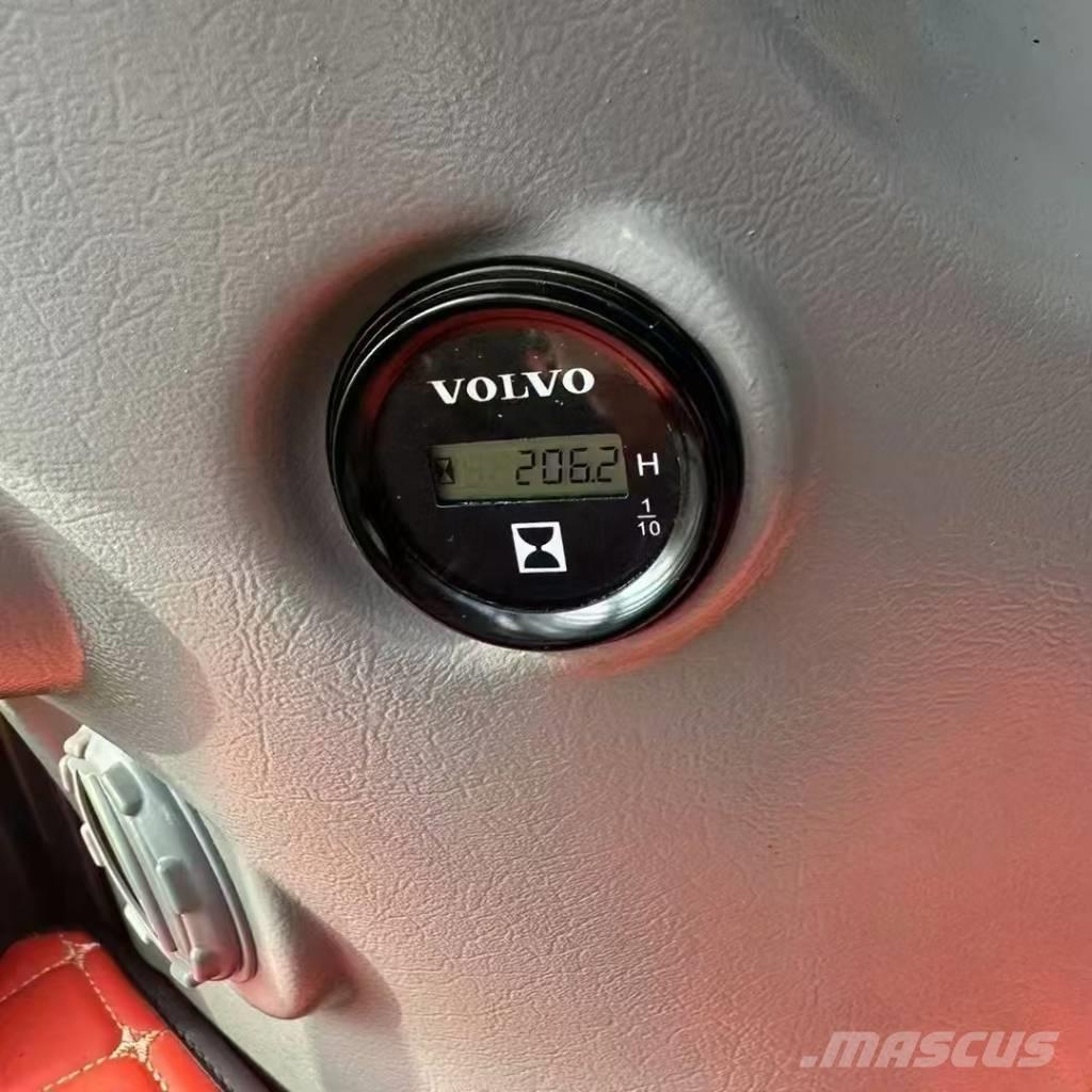 Volvo 480D حفارات زحافة