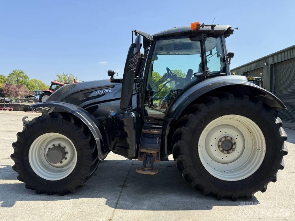 Valtra T 174 Direct الجرارات