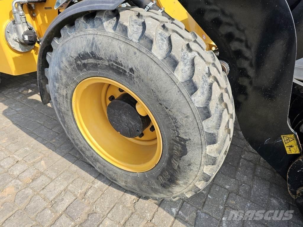 Sany SW085 لوادر بعجل