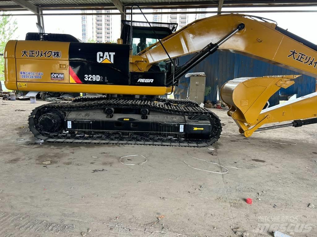 CAT 329 D حفارات زحافة