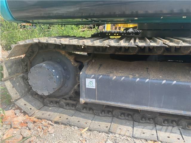 Kobelco SK 75 حفارات زحافة