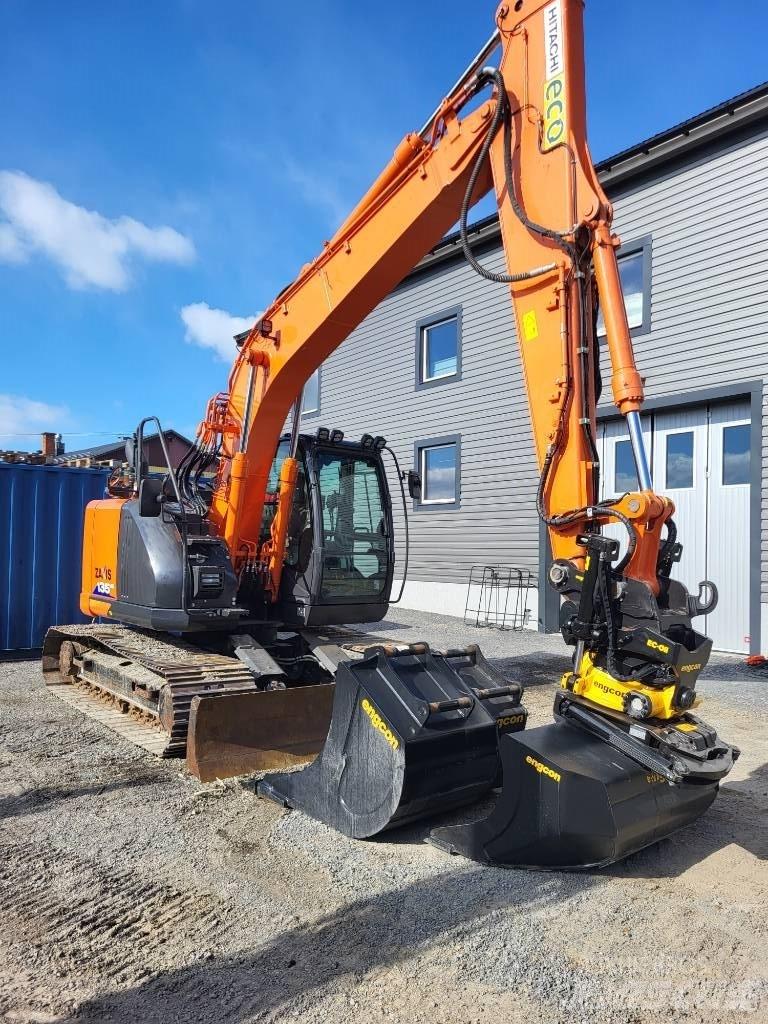 Hitachi ZX 135 US-6 حفارات زحافة