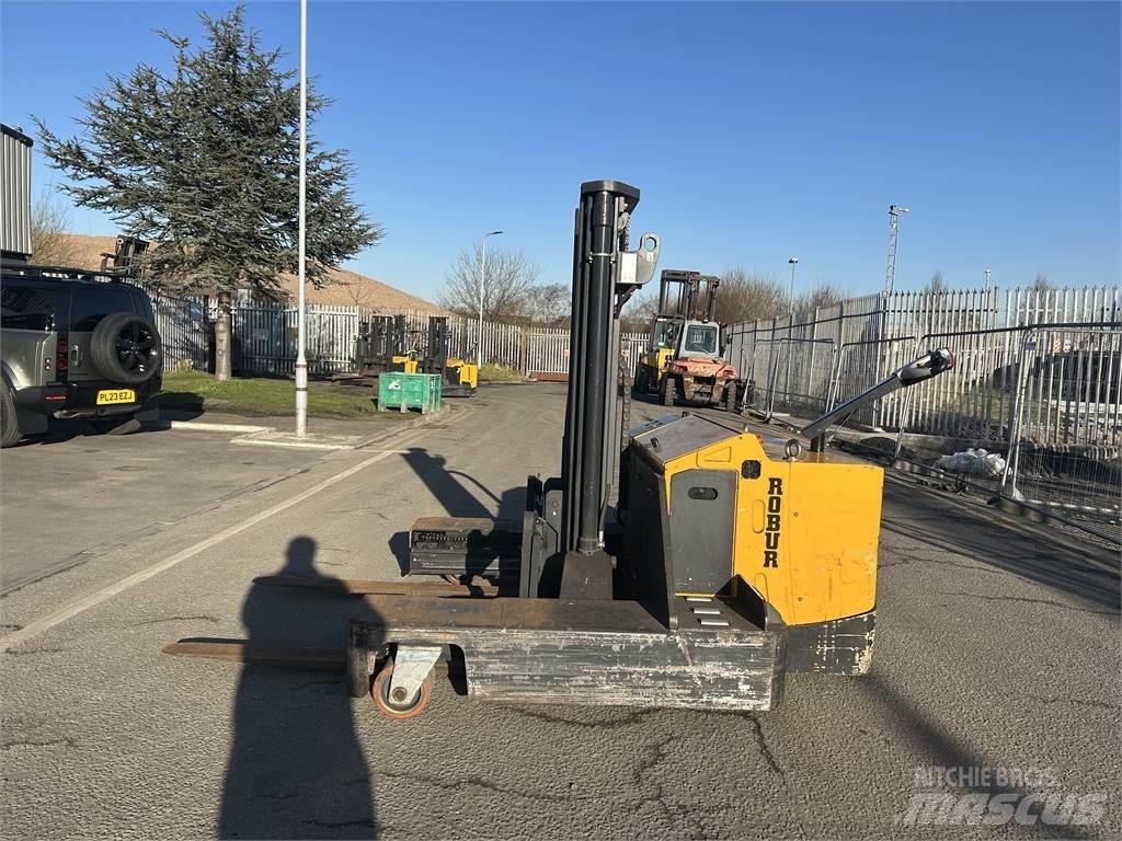  SBP XT HD 4VR 2520 شاحنة المناولة رباعية الاتجاهات
