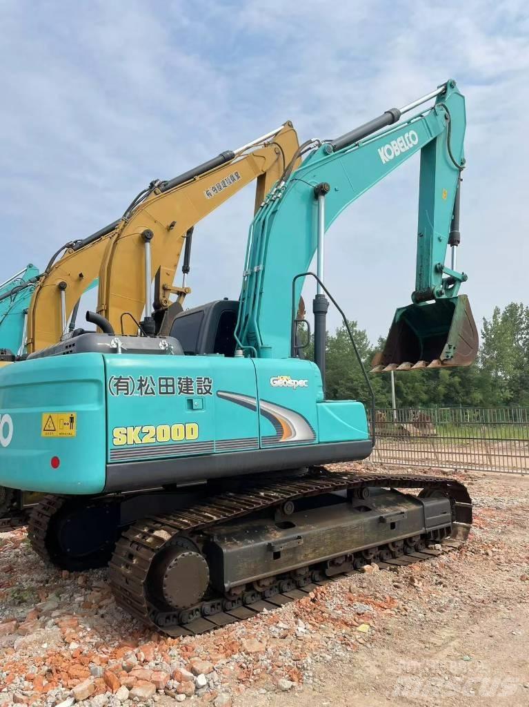 Kobelco 200 حفارات زحافة