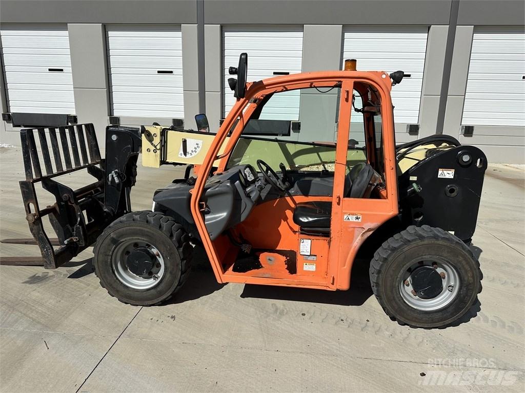 JLG G 5-18 A مناولات متداخلة