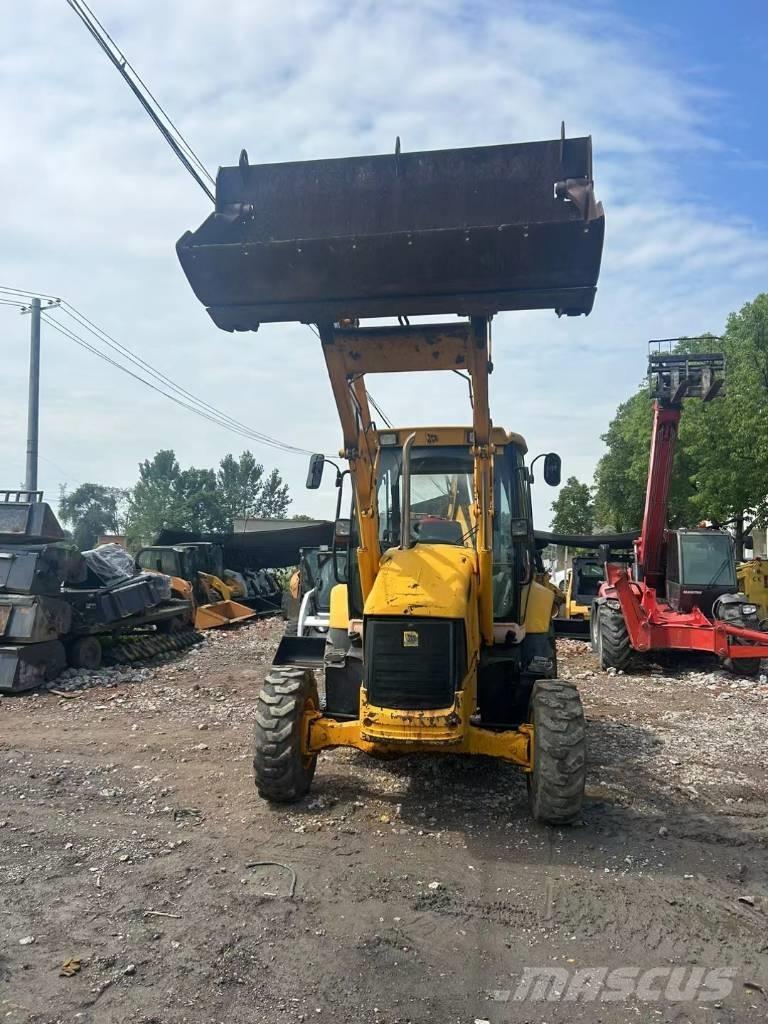 JCB 3CX لوادر ذات جرافات عكسية