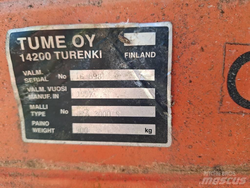 Tume 3000S كاسحات