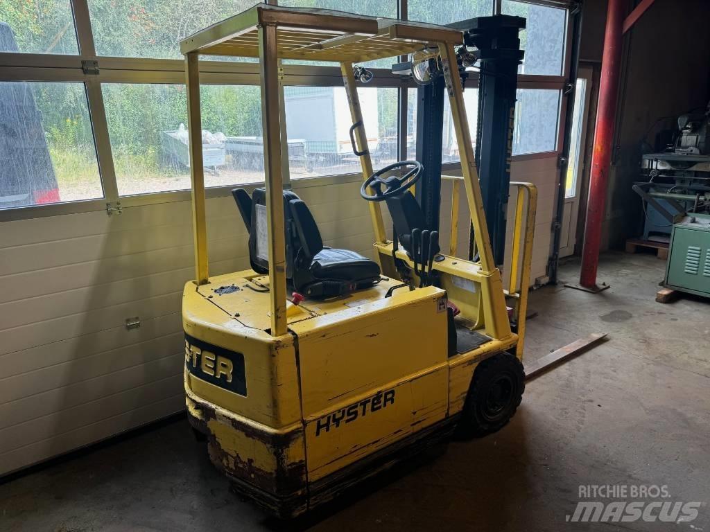 Hyster A 1.25 XL شاحنات ذات رافعات شوكية تعمل بالكهرباء