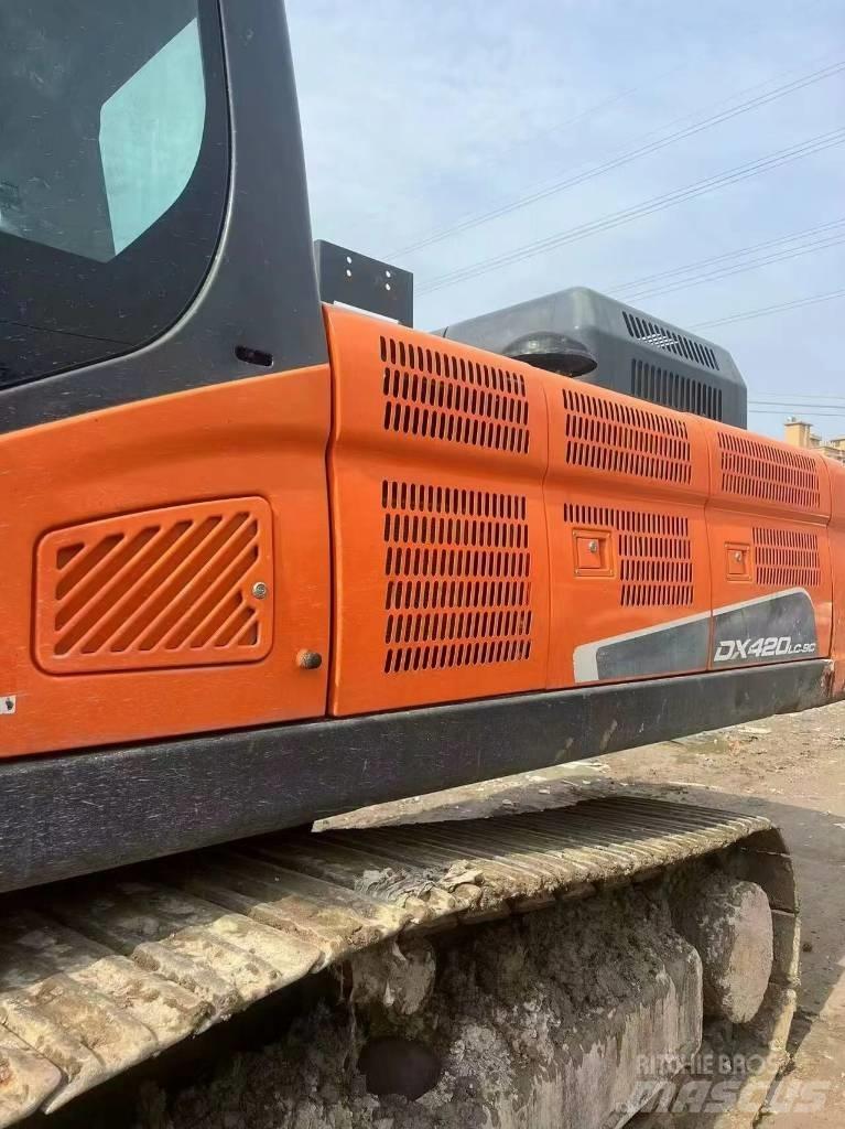 Doosan DX420LC حفارات وسط 7 طن - 12 طن