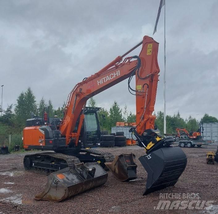 Hitachi ZX160LC-7 حفارات زحافة
