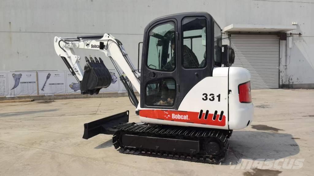 Bobcat 331 حفارات صغيرة أقل من 7 طن (حفارات صغيرة)