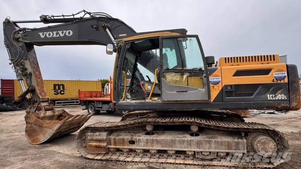 Volvo EC 300 D L حفارات زحافة