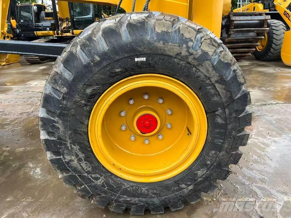 XCMG GR 1803 معدات تمهيد الطرق