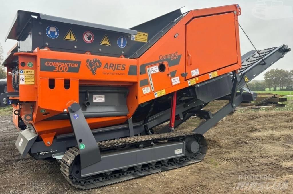 Arjes 300 Compaktor آلات تمزيق المخلفات