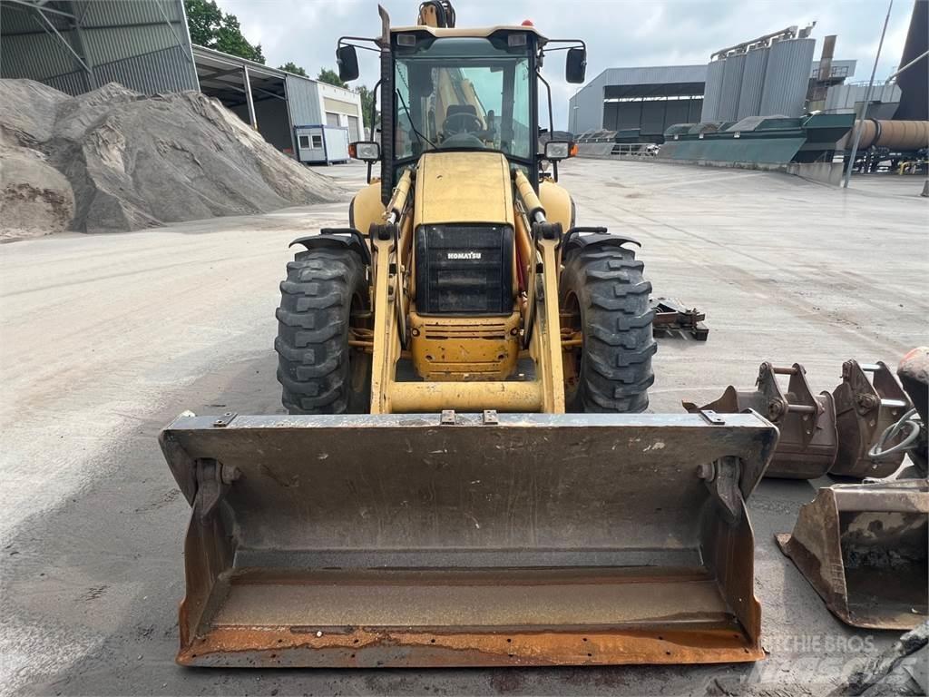 Komatsu WB975 4X4 أخرى