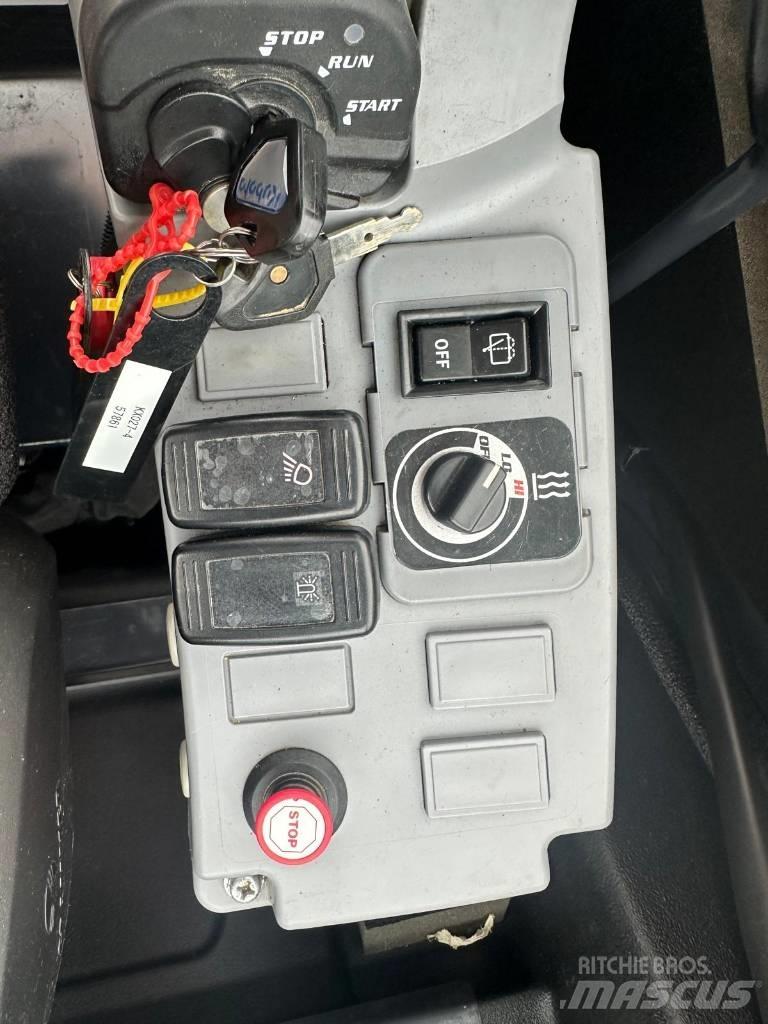 Kubota kx 027-4 حفارات صغيرة أقل من 7 طن (حفارات صغيرة)