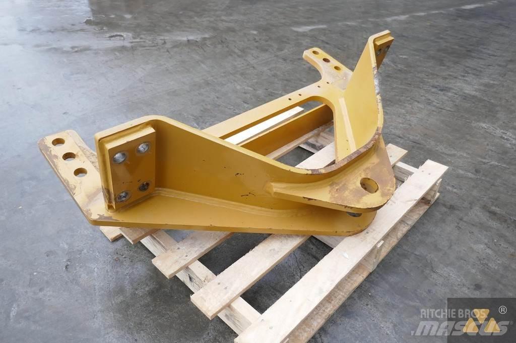 CAT 140M3 Drawbar مكونات أخرى