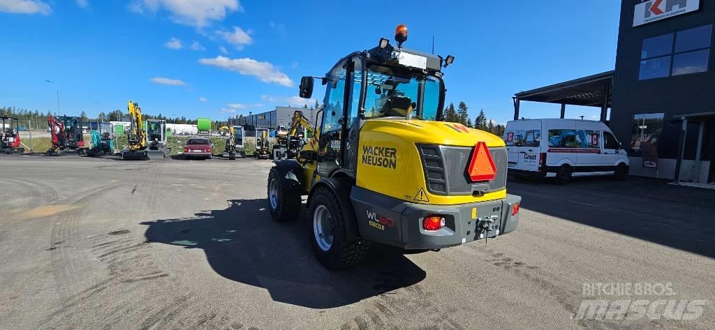 Wacker Neuson WL 60 لوادر بعجل