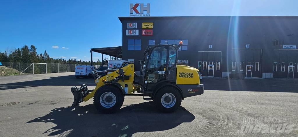 Wacker Neuson WL 60 لوادر بعجل
