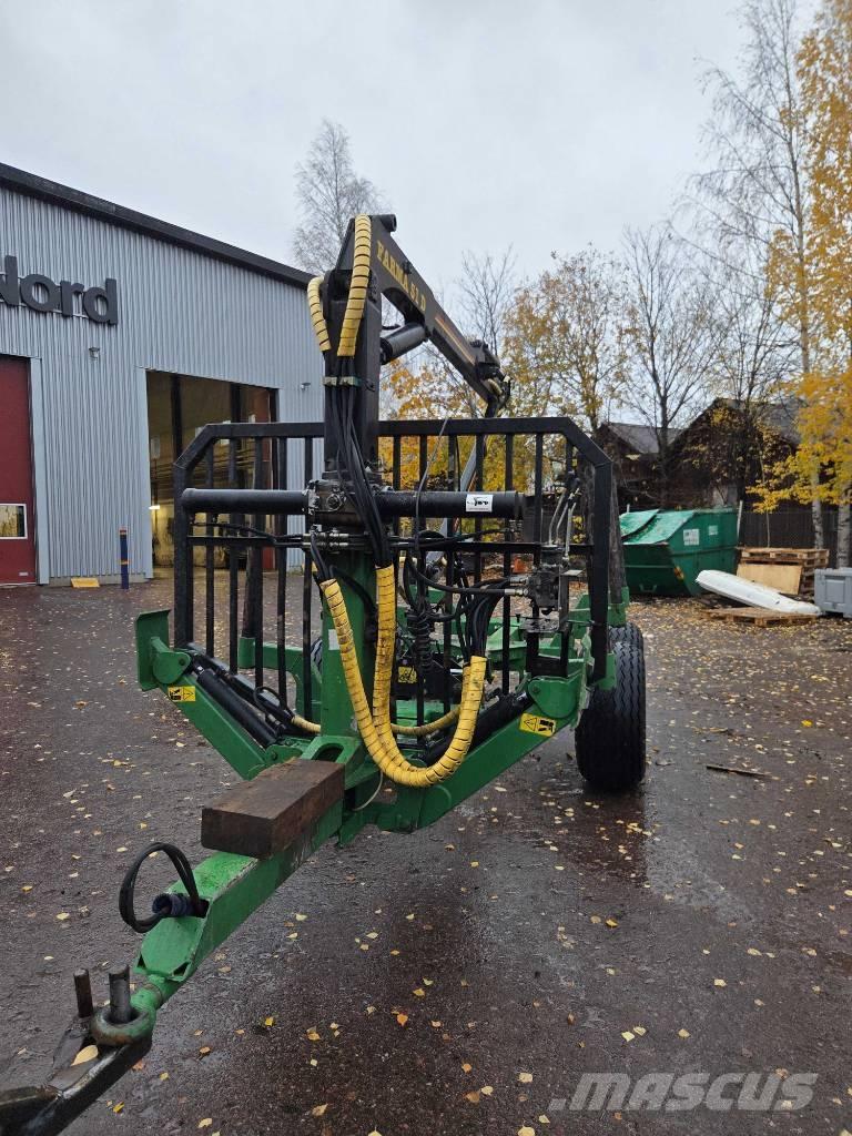 Farma 8T مقطورات تحريج