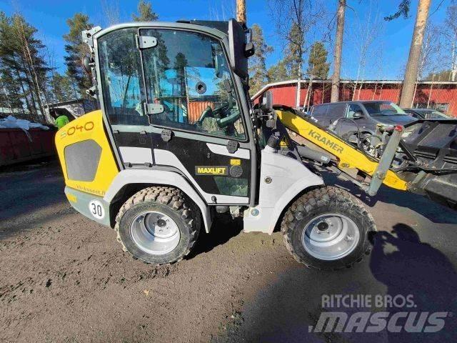 Kramer 5040 لوادر صغيرة