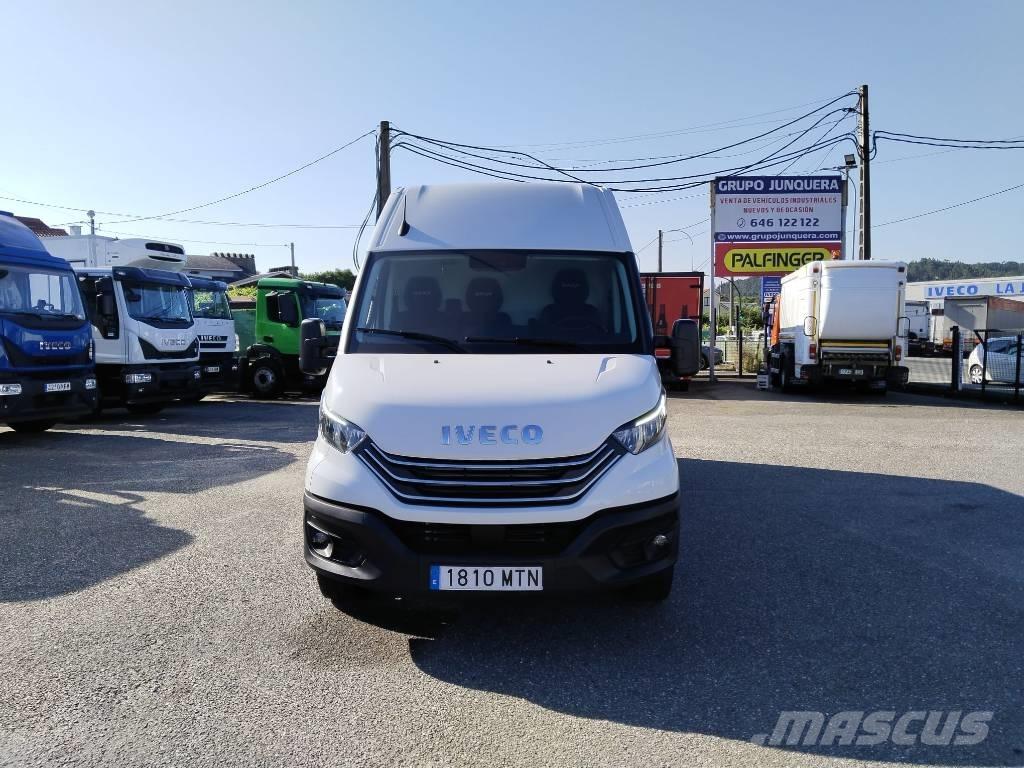 Iveco Daily 35 S12 هيكل صندوقي
