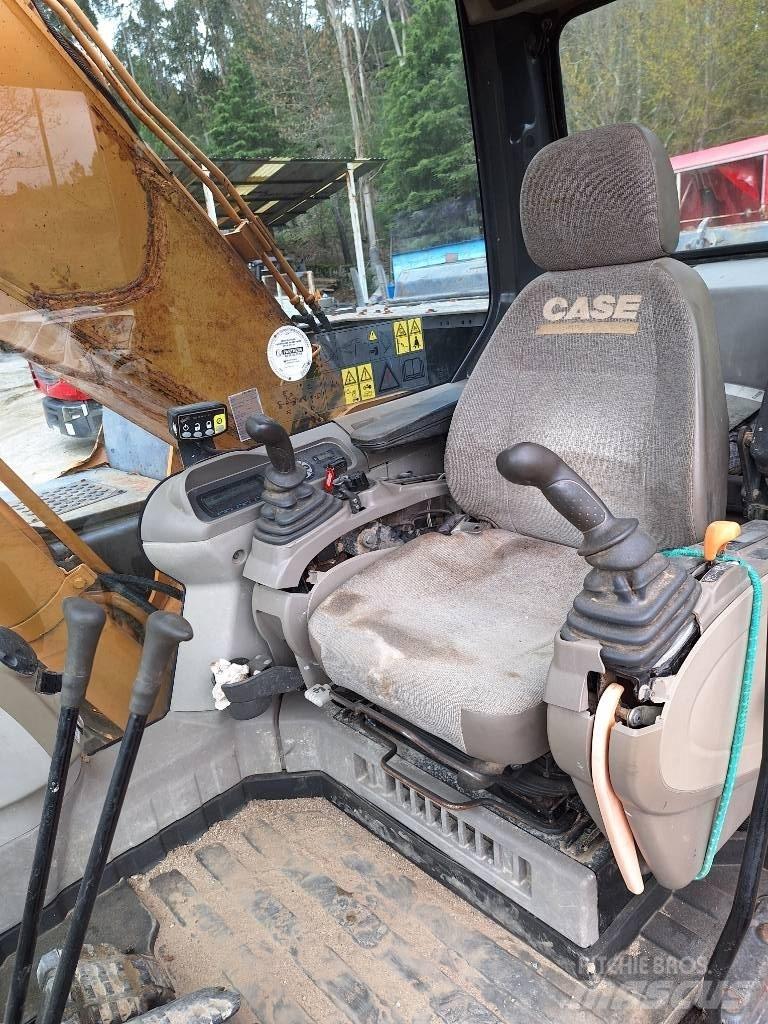 CASE CX 210 B LC حفارات زحافة