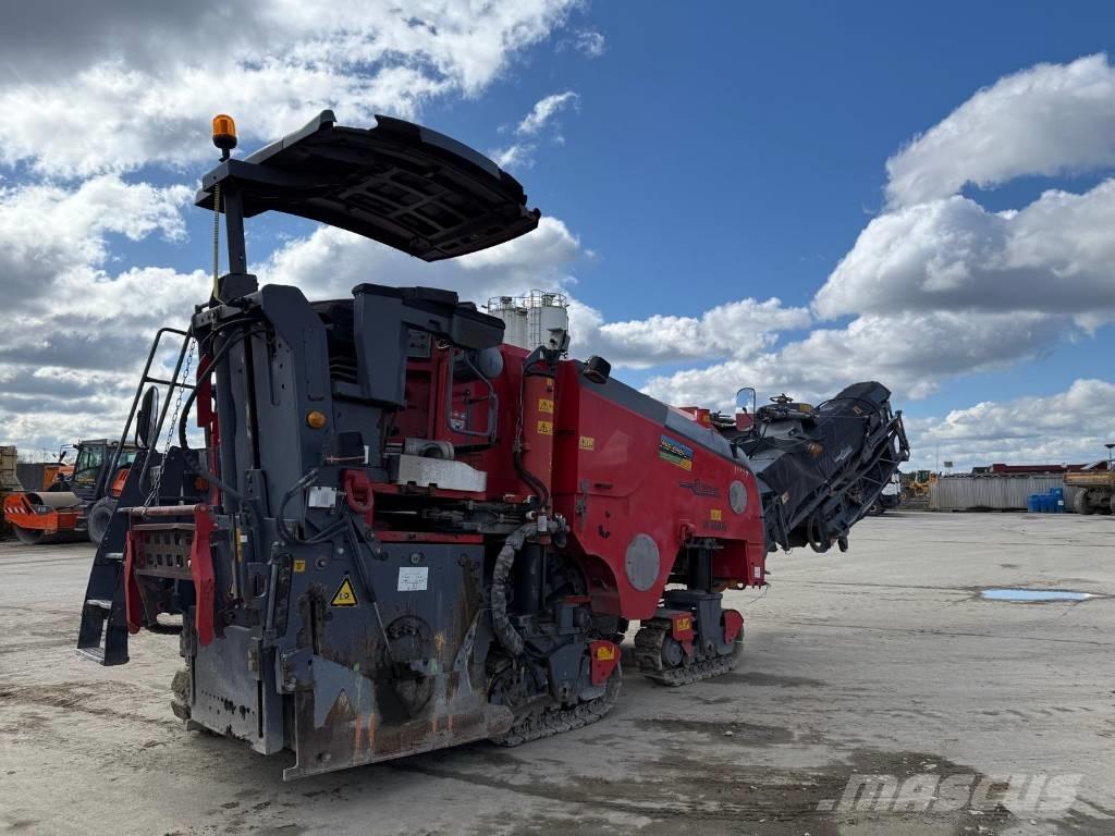 Wirtgen W 100 CFI ماكينات الكشط البارد للأسفلت