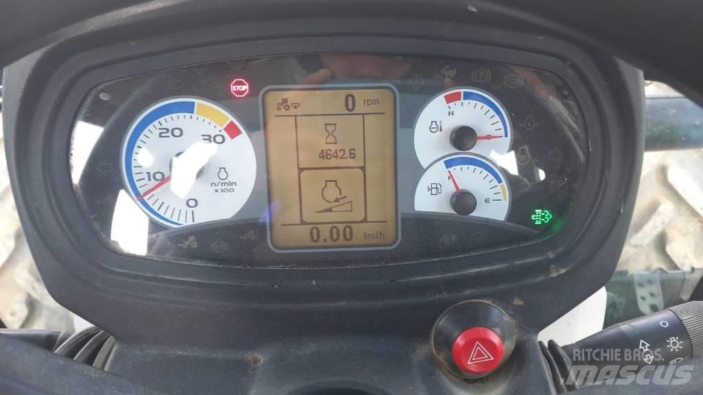 New Holland T 4.85 الجرارات
