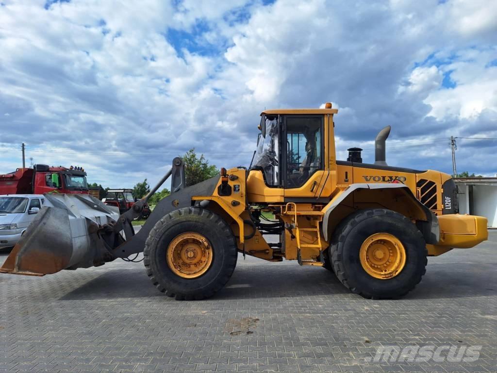 Volvo L 120 F لوادر بعجل