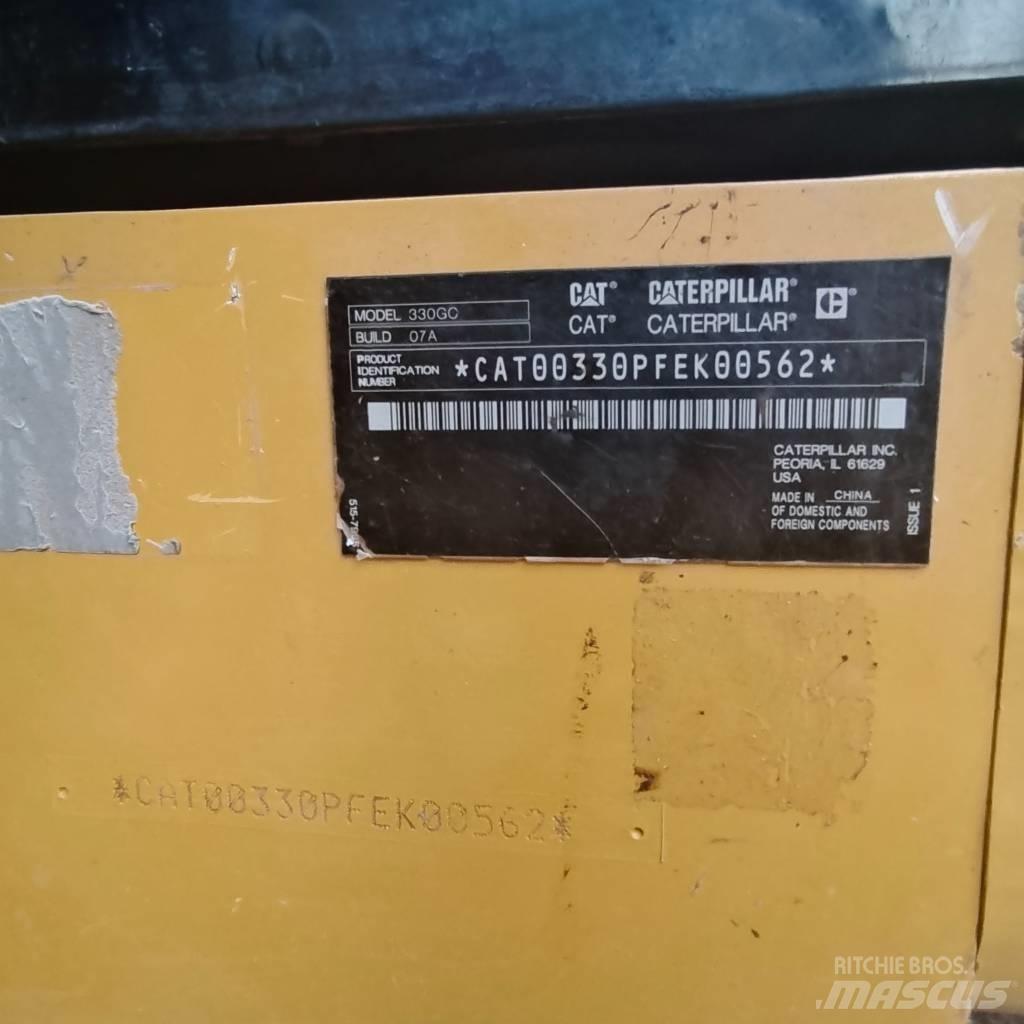 CAT 330GC حفارات زحافة