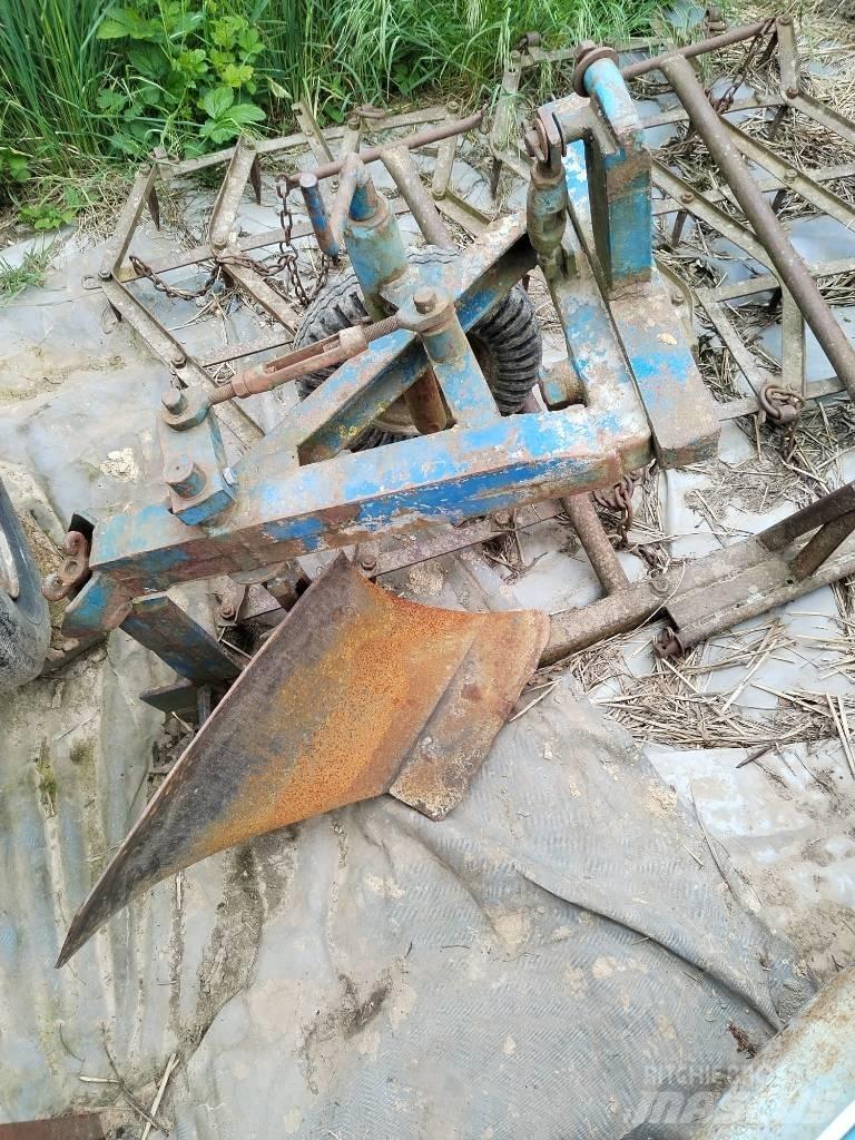  Zemědělský traktor الجرارات