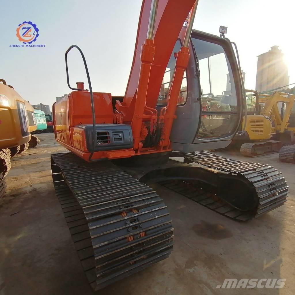 Hitachi EX 120 حفارات زحافة