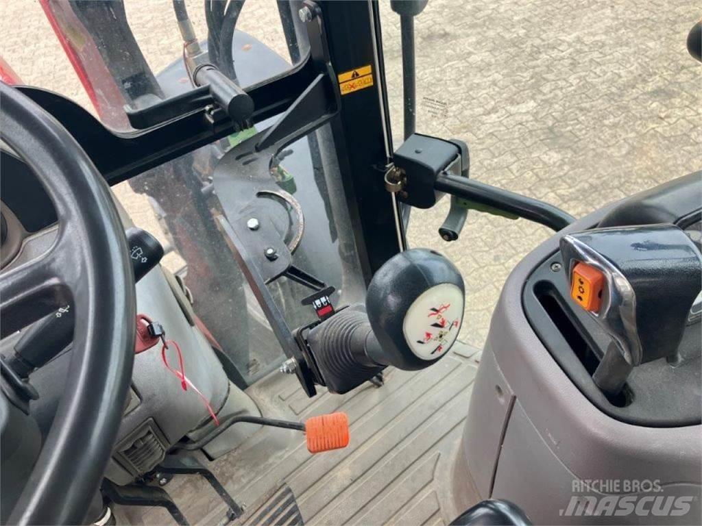 Case IH MXU 110 الجرارات