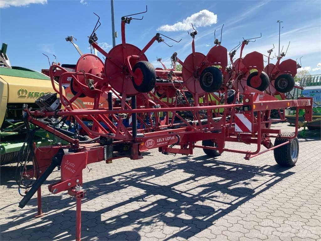 Lely Lotus 1250 مكابس وميبسات التبن
