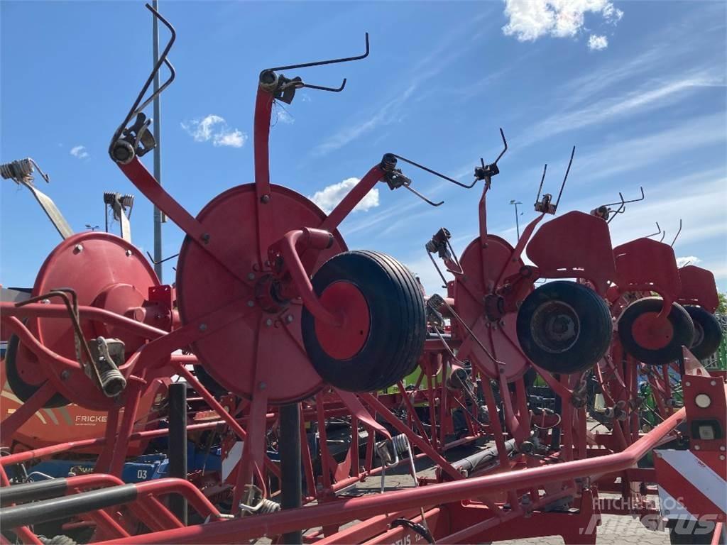 Lely Lotus 1250 مكابس وميبسات التبن