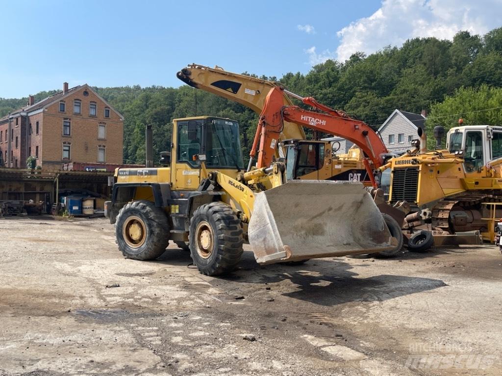 Komatsu WA 270-3 لوادر بعجل