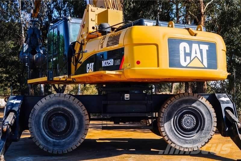 CAT M325 حفارات صغيرة أقل من 7 طن (حفارات صغيرة)